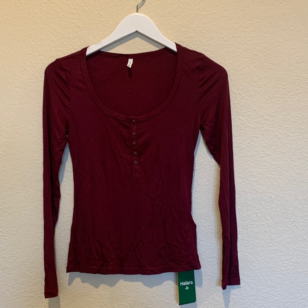 Halara Ribbed Henley Neck Long Sleeve Slim Casual T-Shirt NWT